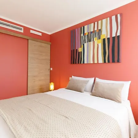 Citybeach Soha- Rue D'antibes - 2 Bdr 2 Bthr 1 Toil - Clim Terrace Parking Elevator Apartment